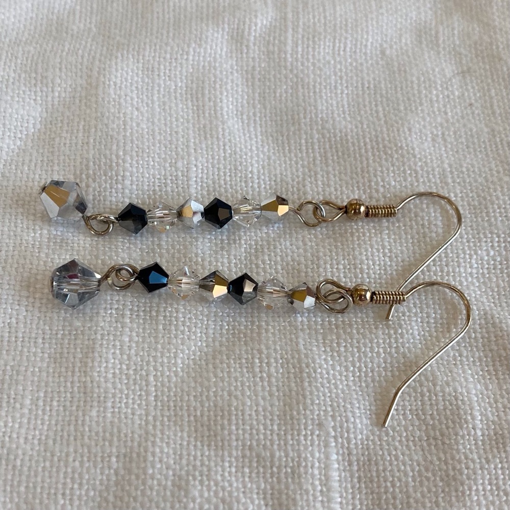 HAND CRAFTED Dazzle EARRINGS Silver & Black Czech Crystal Bi-cones Dangle NWT - Picture 4 of 9